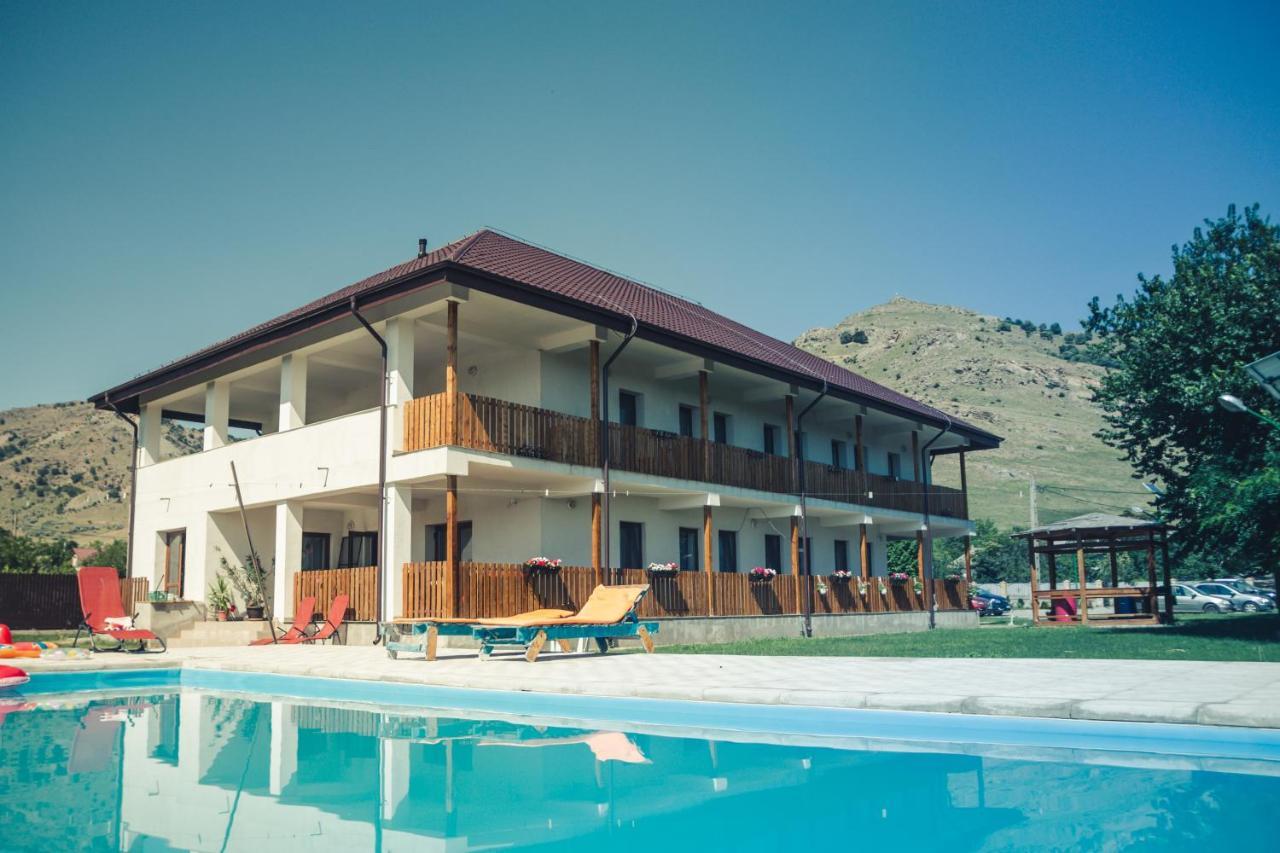 Pensiunea La Nenea Iancu Greci Dış mekan fotoğraf